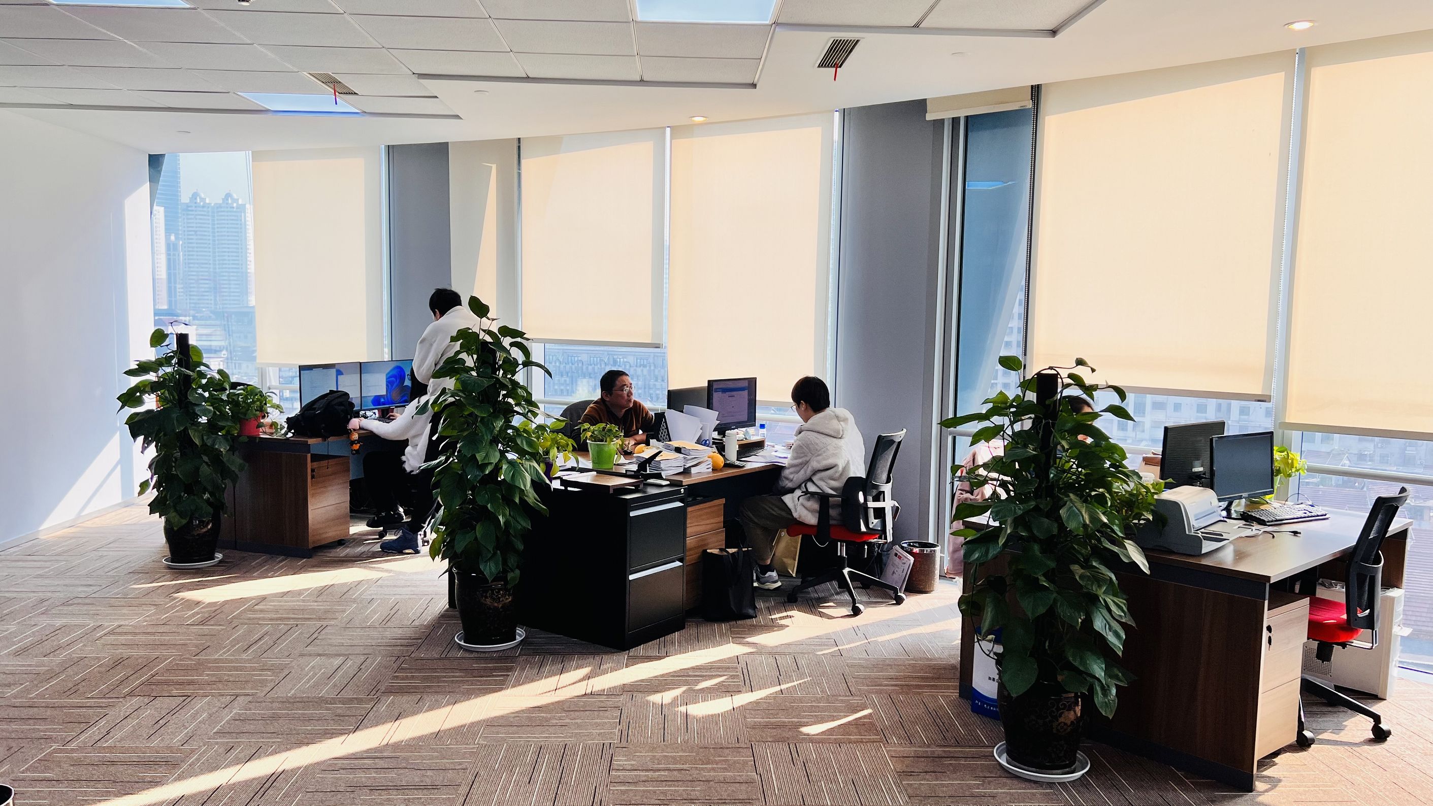 崇明园区设立：注册香港公司后如何在内地设立代表处或分公司